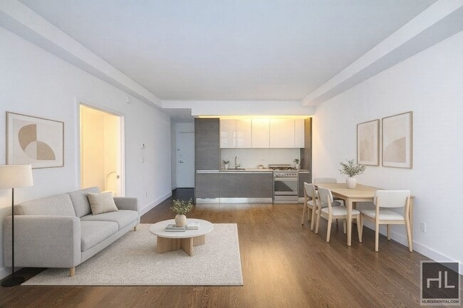 Building Photo - 666 West End Ave