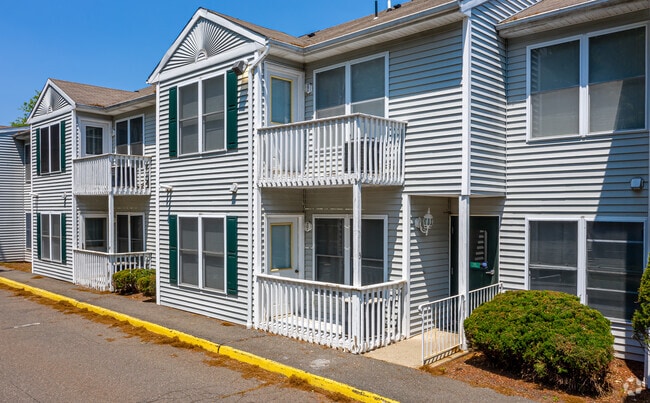 Pine Meadows Townhomes