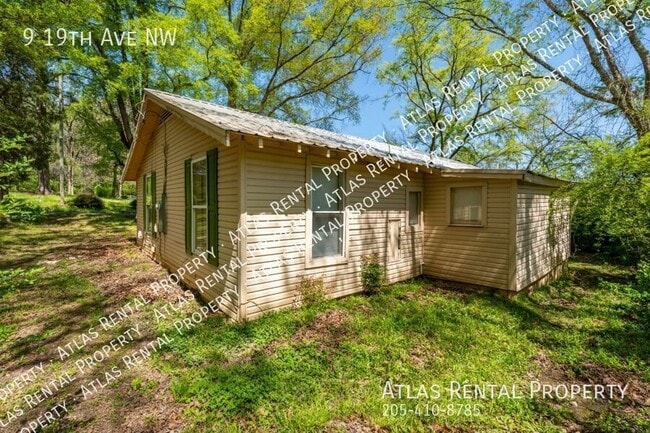 Photo - 9 19th Ave NW