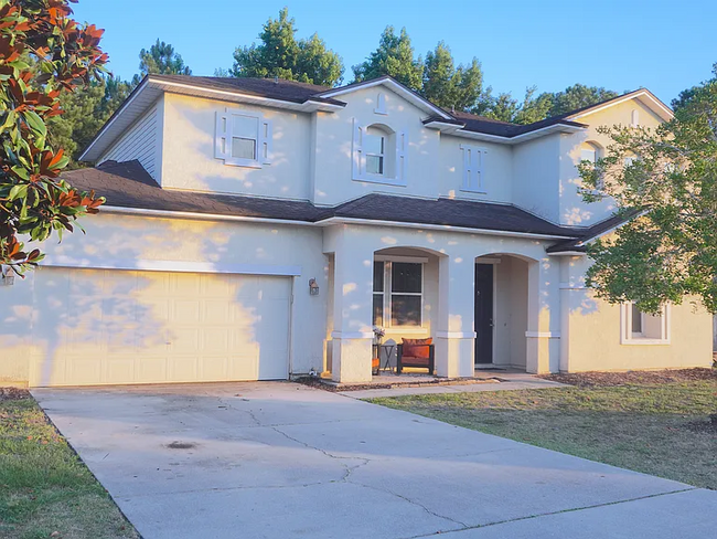 Front View of Home - 86280 Augustus Ave Casa