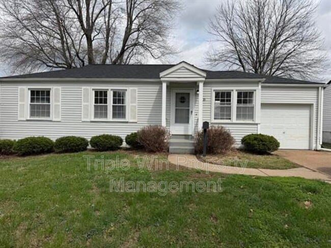 Building Photo - 1205 Nectar Dr