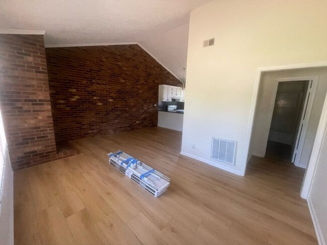 Photo - Quail Ridge Apartments 2 Unit Apt. 6