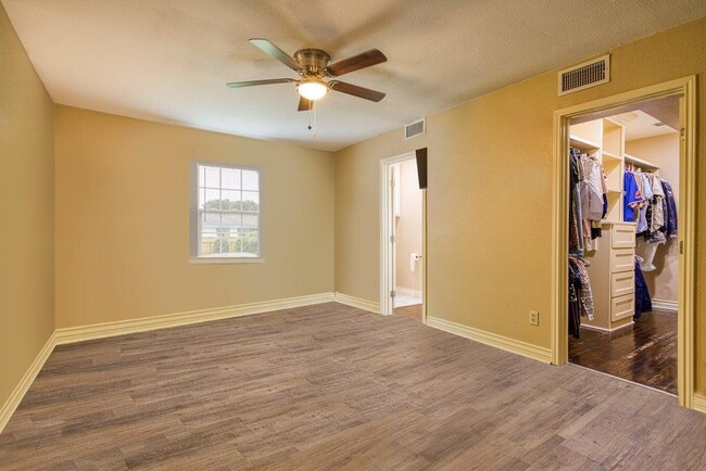 Photo - 3525 Brawner Pkwy