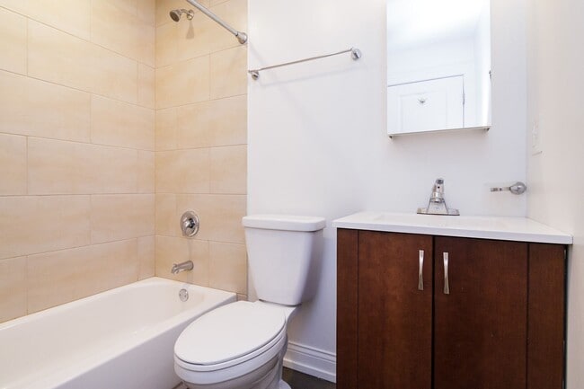 Photo - Portage Park Theater Apartments