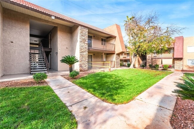 Building Photo - 5121 River Glen Dr Unit 144