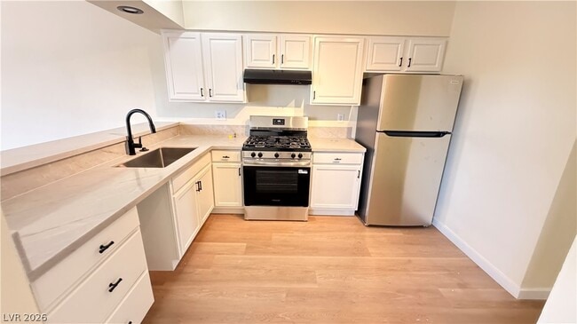 4316 Tara Ave Unit 4