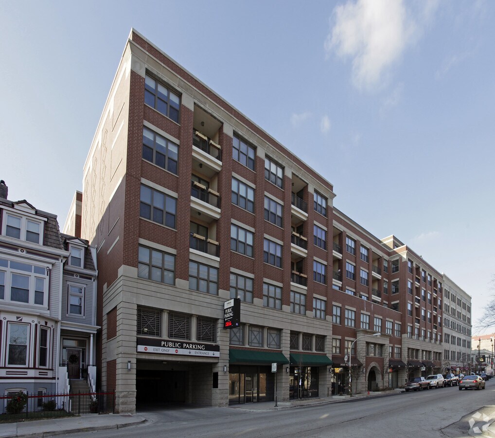 Primary Photo - 3130-3144 N Sheffield Ave