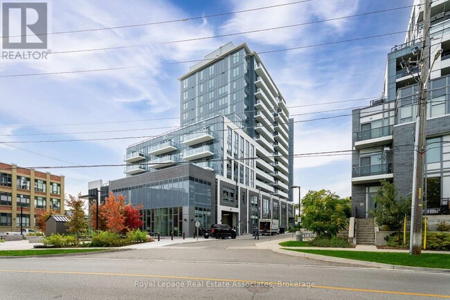 Photo - 93 Arthur St S Unité 1212