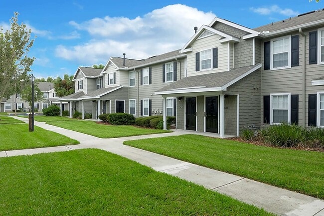 Building Photo - Peninsula at Port Charlotte Rental