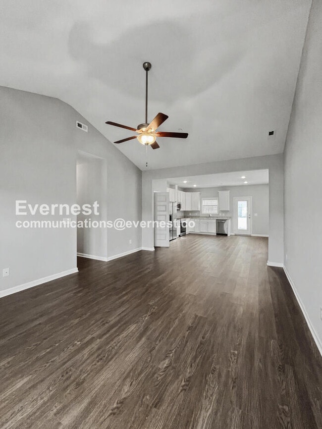 Photo - 1203 Trestle Dr