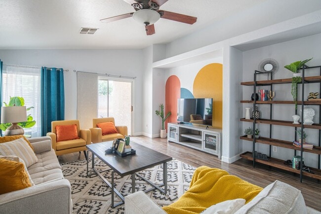 Photo - 15305 W Banff Ln