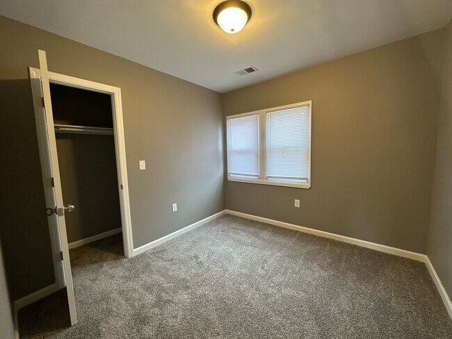 Photo - 6302 W Medford Ave Unit 6302A - Rear