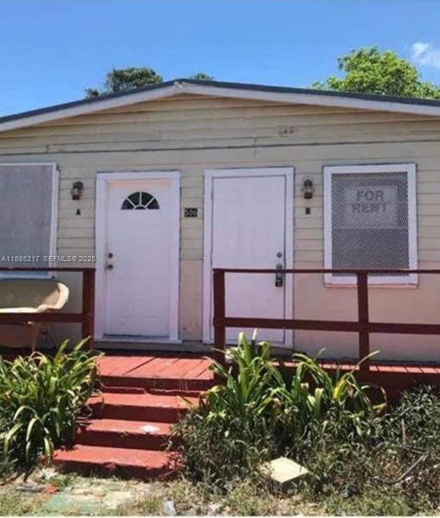 Building Photo - 506 18th St Unit B