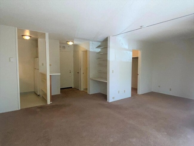 Building Photo - 1 Captain Dr Unit D254