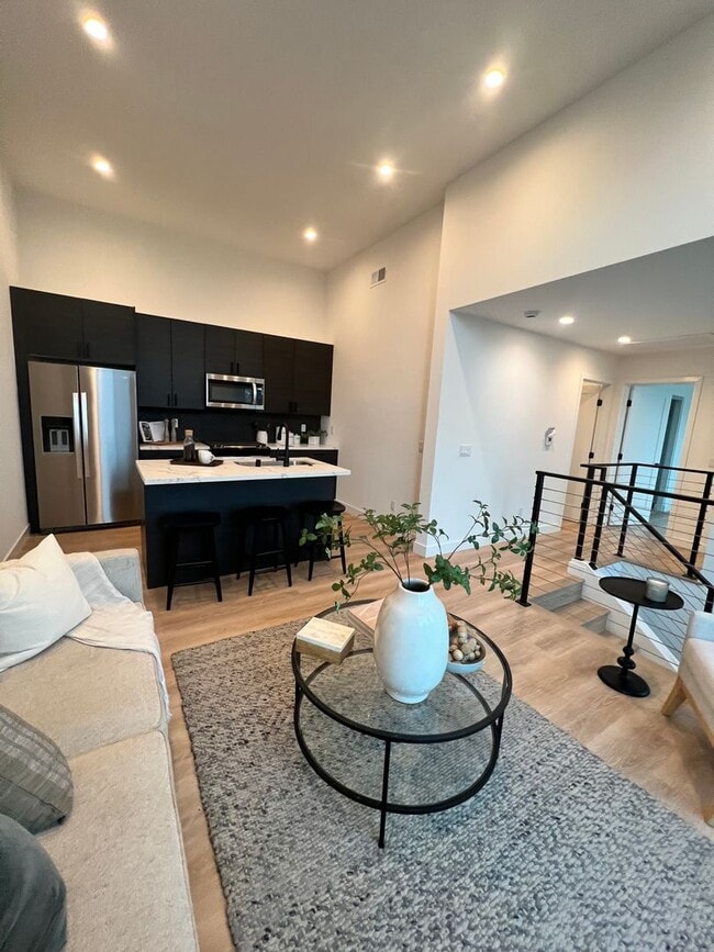 Photo - Remington Unit 5131 Remington Rd