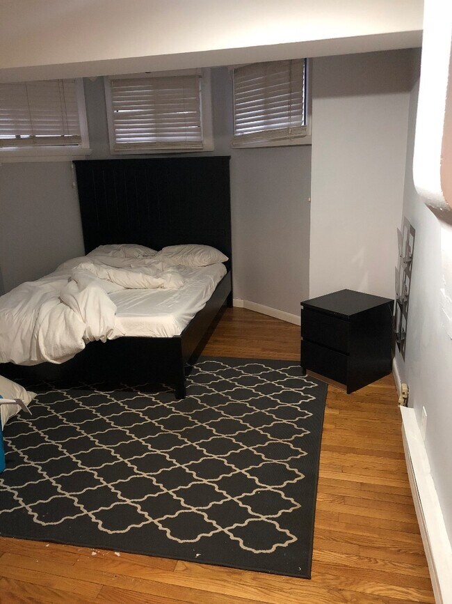 Photo - 429 Marlborough St