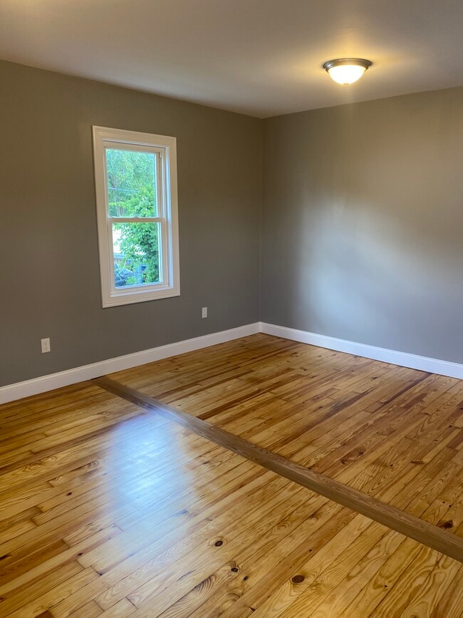 Photo - 1190 Plymouth Ave Unit 2 N