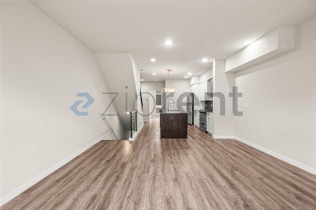 Photo - 1588 139th Ct NE