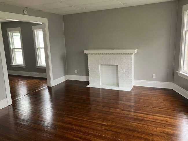 Building Photo - 751 Tifft St Unit 751 Tifft Upper