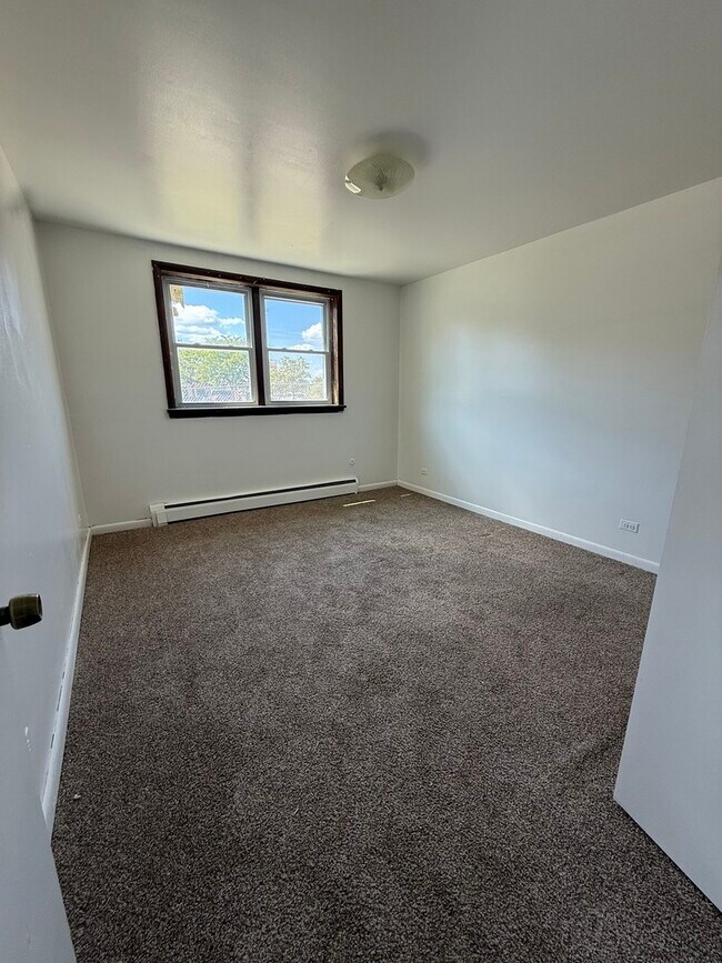 Photo - 1627 Woodbine Dr