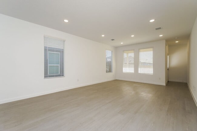 Photo - 11714 Carolina Rose