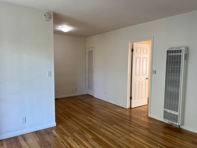 Photo - 3721 Motor Ave Unit Apt. F