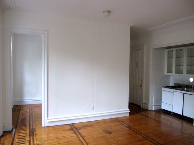 Photo - 93 Remsen Street Unidad Apt 3F