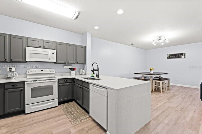 Photo - 3175 Feltrim Pl Unit 305