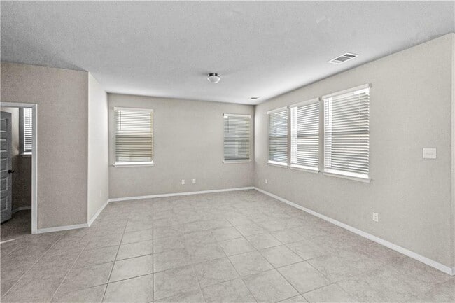 124 Fabion St