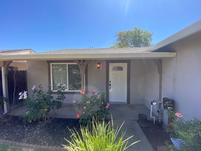 Photo - Charming 3 Bedroom 2 Bath Home in Rosemont Open House Thursday July 23rd 3:00-3:30 PM