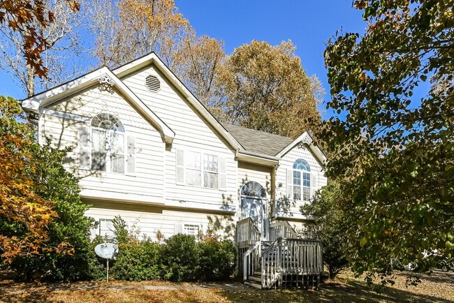 Building Photo - 7856 Tower Ct