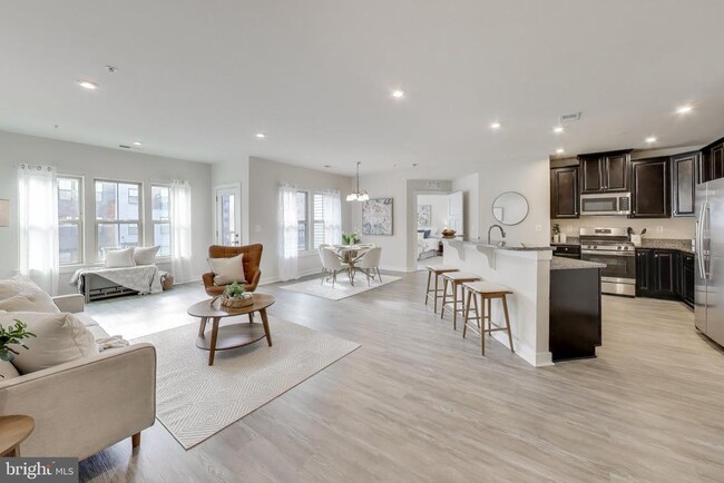 Photo - 10020 Ruffian Wy Unit E