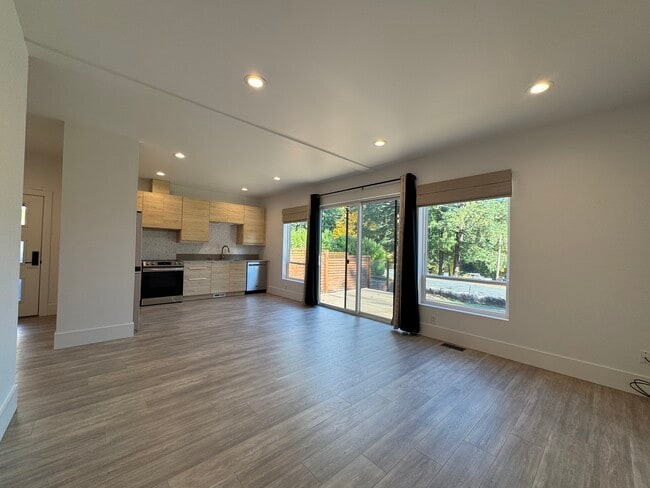 Photo - 361 Frank Johns Rd