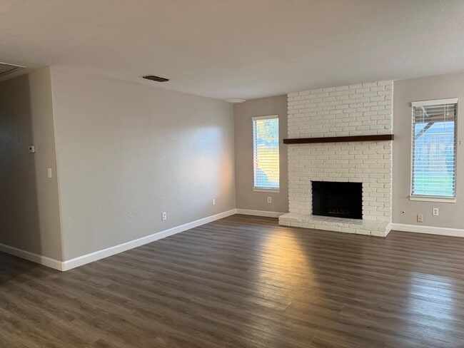 Photo - 3136 Terry Ave