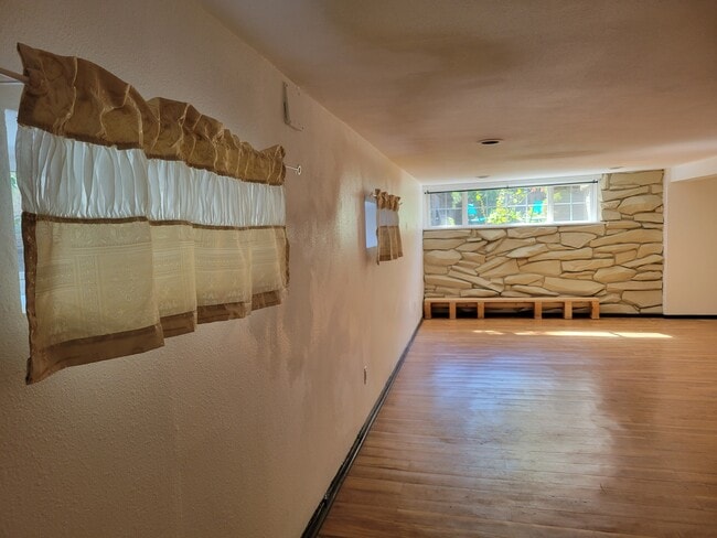 Photo - 5032 35th Ave SW Unidad Basement MIL