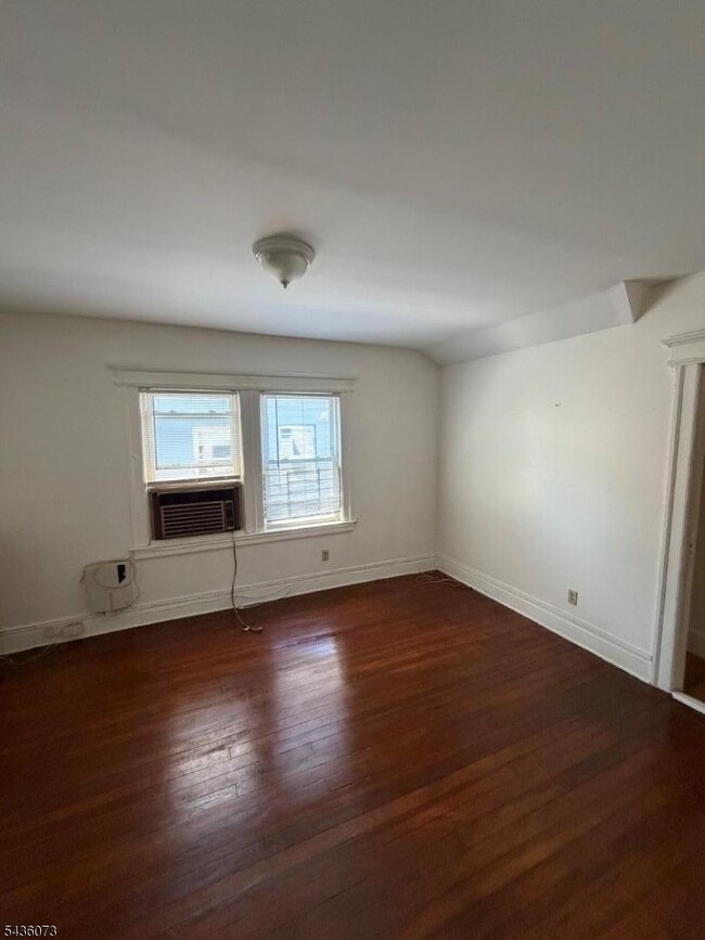 50 Treacy Ave