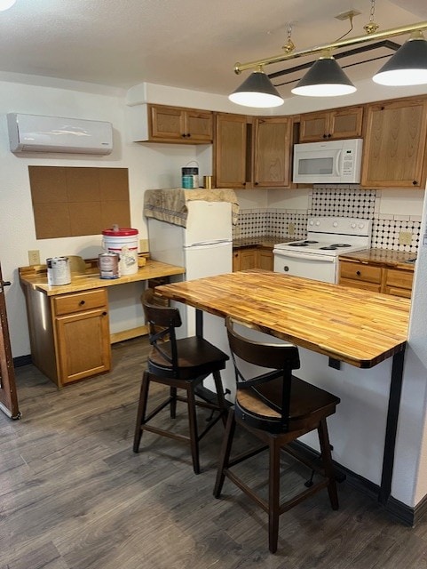 Photo - 20572 Van Slyke Rd