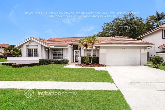 Building Photo - 9568 E Lake Dr Rental