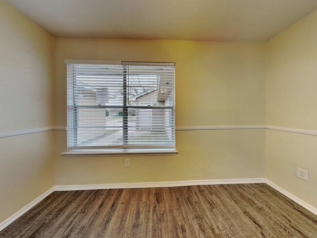 Photo - 14234 Montaigne Dr