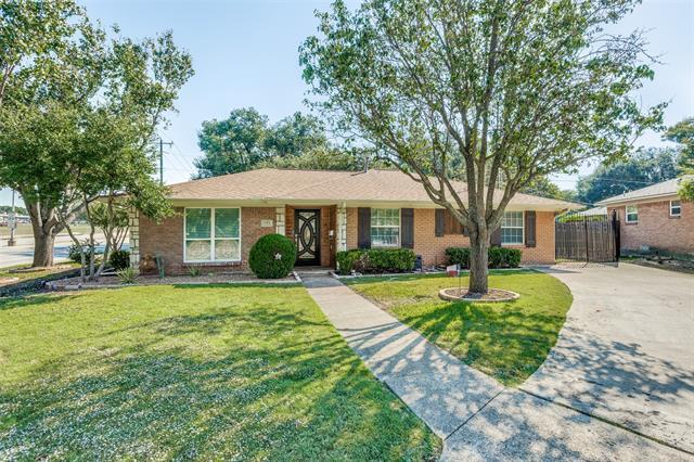 Photo - 101 S Weatherred Dr