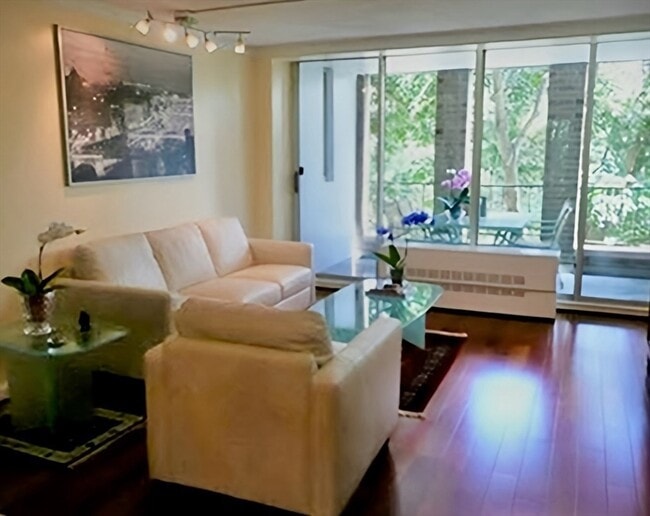 Photo - 33 Pond Ave Unit 321