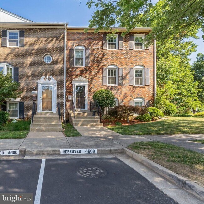 4600 Linmar Ct