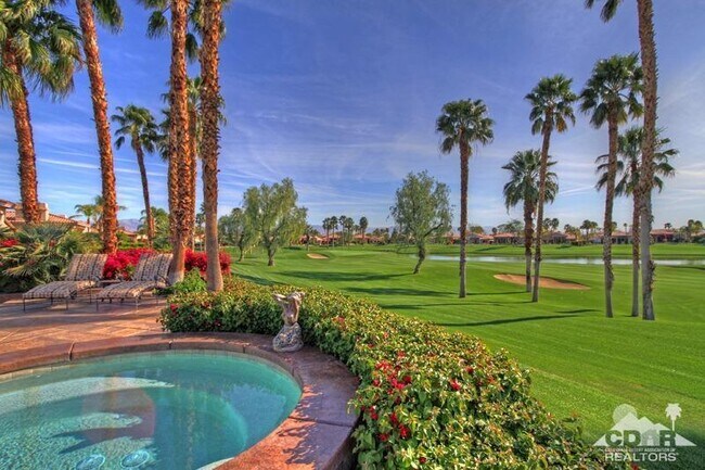 48594 Vista Palomino