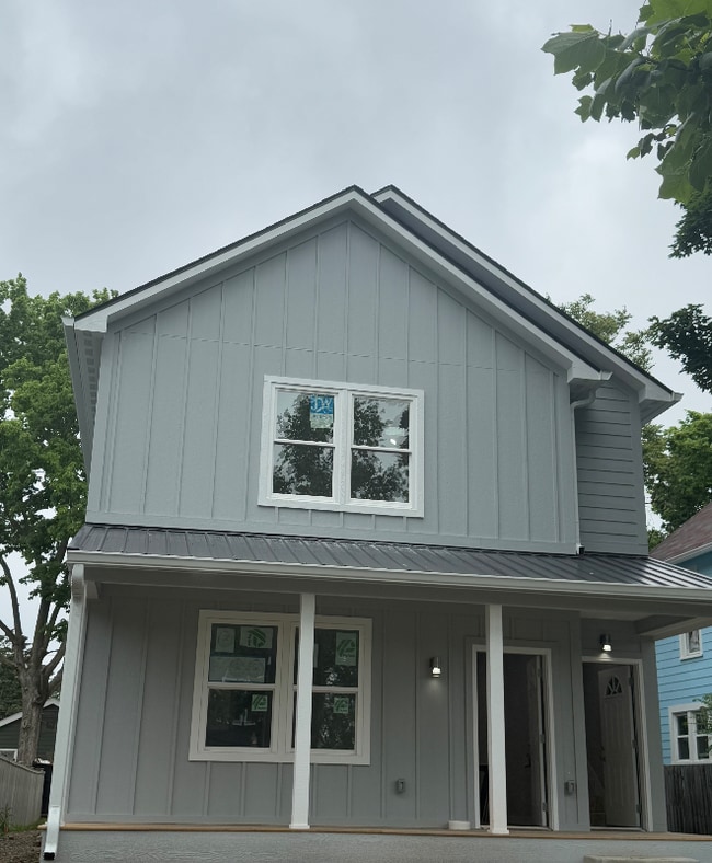 Photo - 2752 Guilford Ave