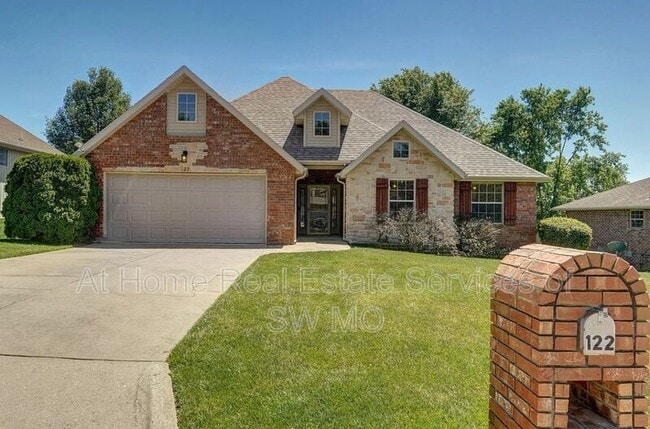 Building Photo - 122 W Sandalwood Ln