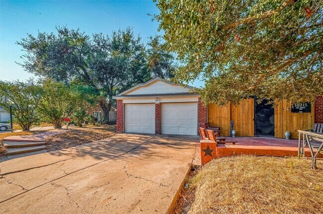 Photo - 18211 Dinner Creek Dr