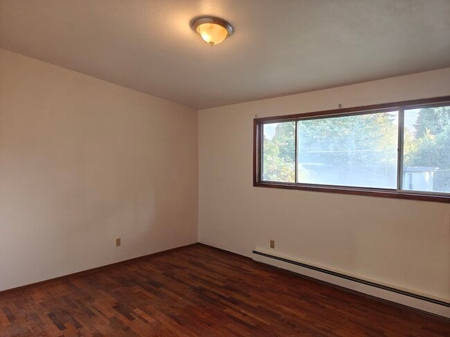 Photo - 10628 57th Ave S