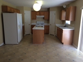 Photo - 102 Flatfish Ct