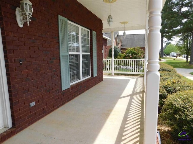 Photo - 714 Bay Laurel Cir
