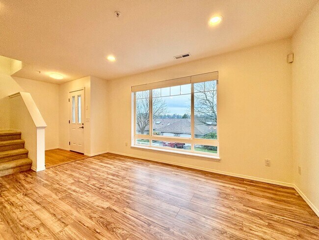 Photo - Convenience at Your Doorstep – Townhome for Rent in Newcastle